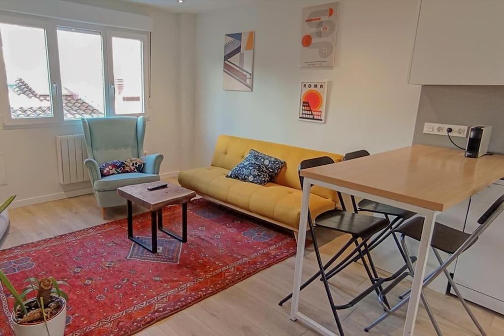 Apartamento En El Centro De خيخون المظهر الخارجي الصورة